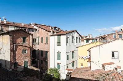 Affordable suite with a view - Heart of Lucca, 2 baths, 3 SmartTV - High Speed Fiber – Photos 5